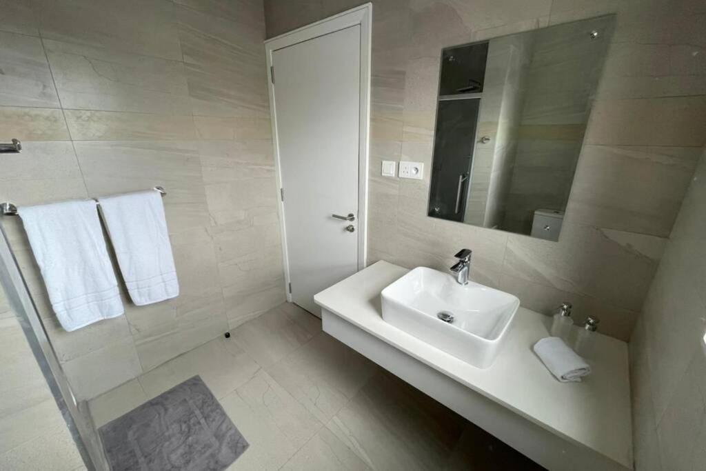 Bois Mapou Self Catering Apartments Unit 101 Riviere Noire Exterior photo